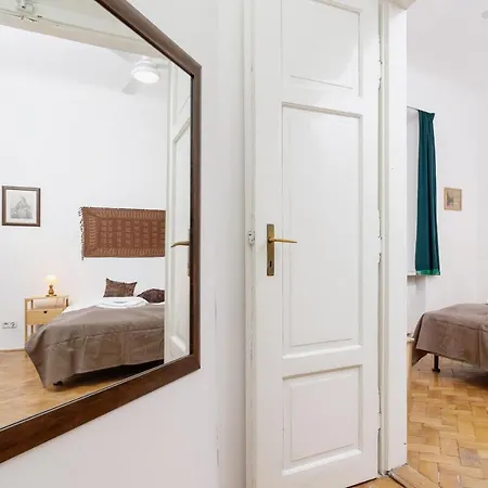 Lägenhet Apartament Przy Murach By Renters