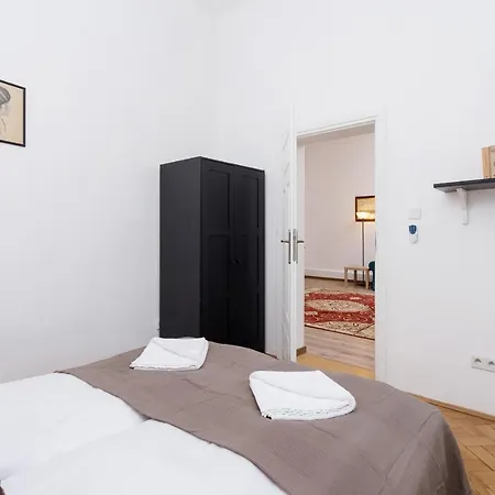 Apartament Przy Murach By Renters Lägenhet