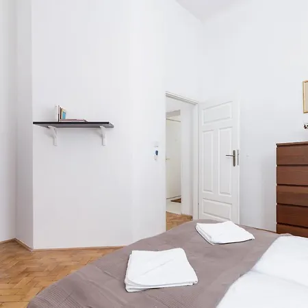 Lägenhet Apartament Przy Murach By Renters *